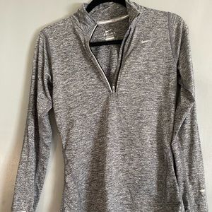 Nike Half Zip